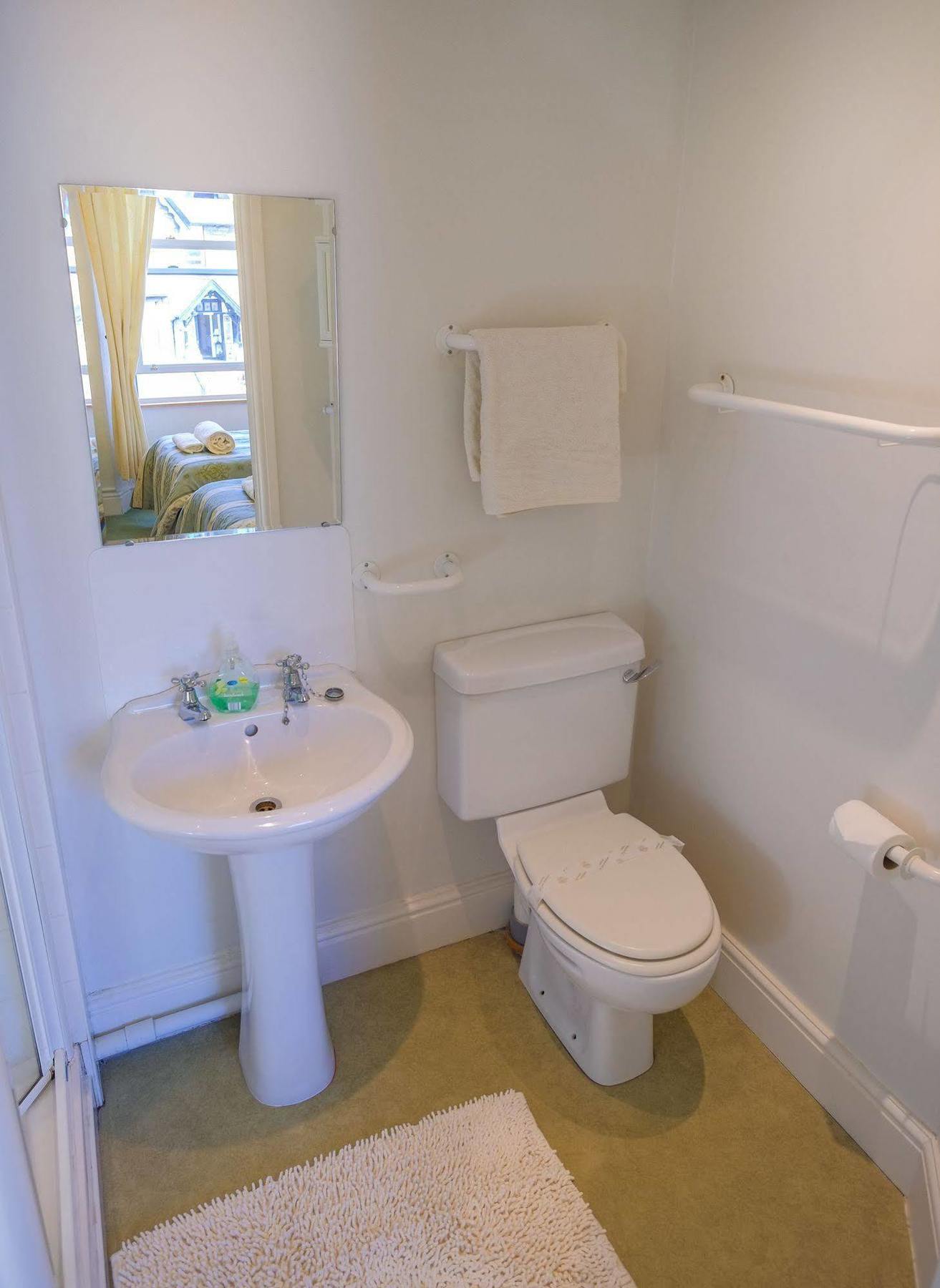Grange-over-Sands Somerset House B&B מראה חיצוני תמונה